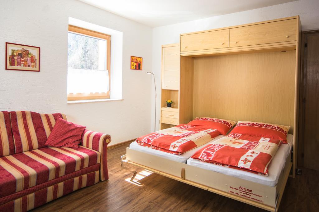 Appartment Plottenbaeck Campo Tures Buitenkant foto
